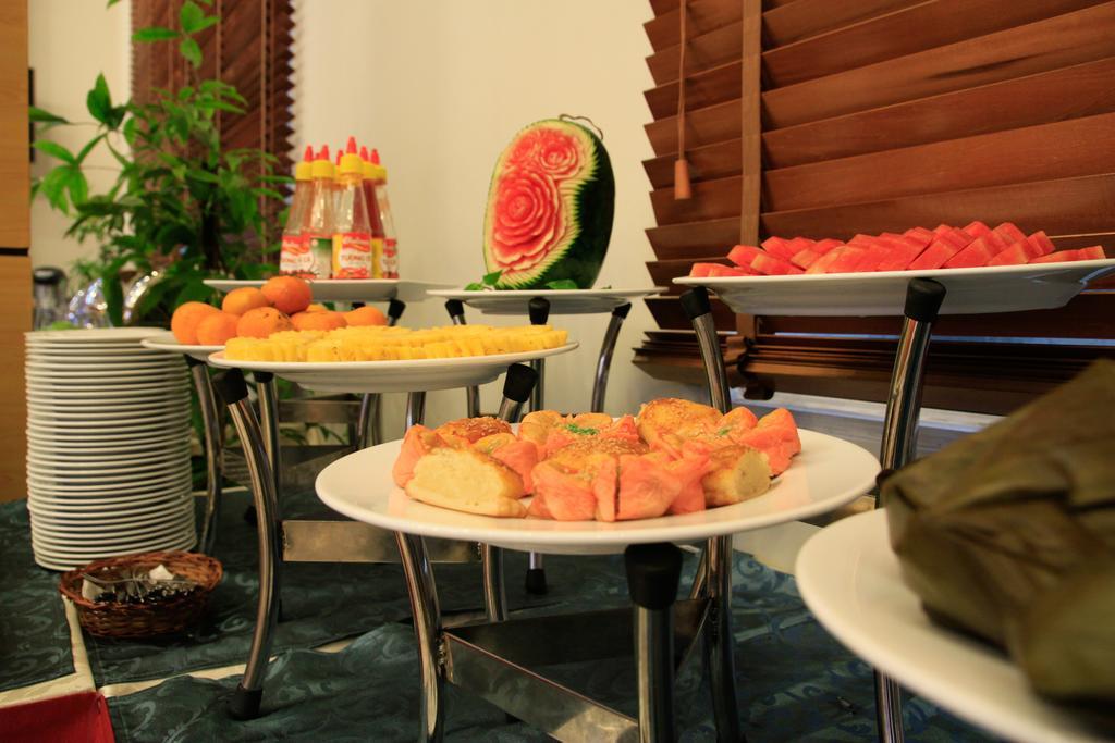 Danang Petro Hotel Екстериор снимка