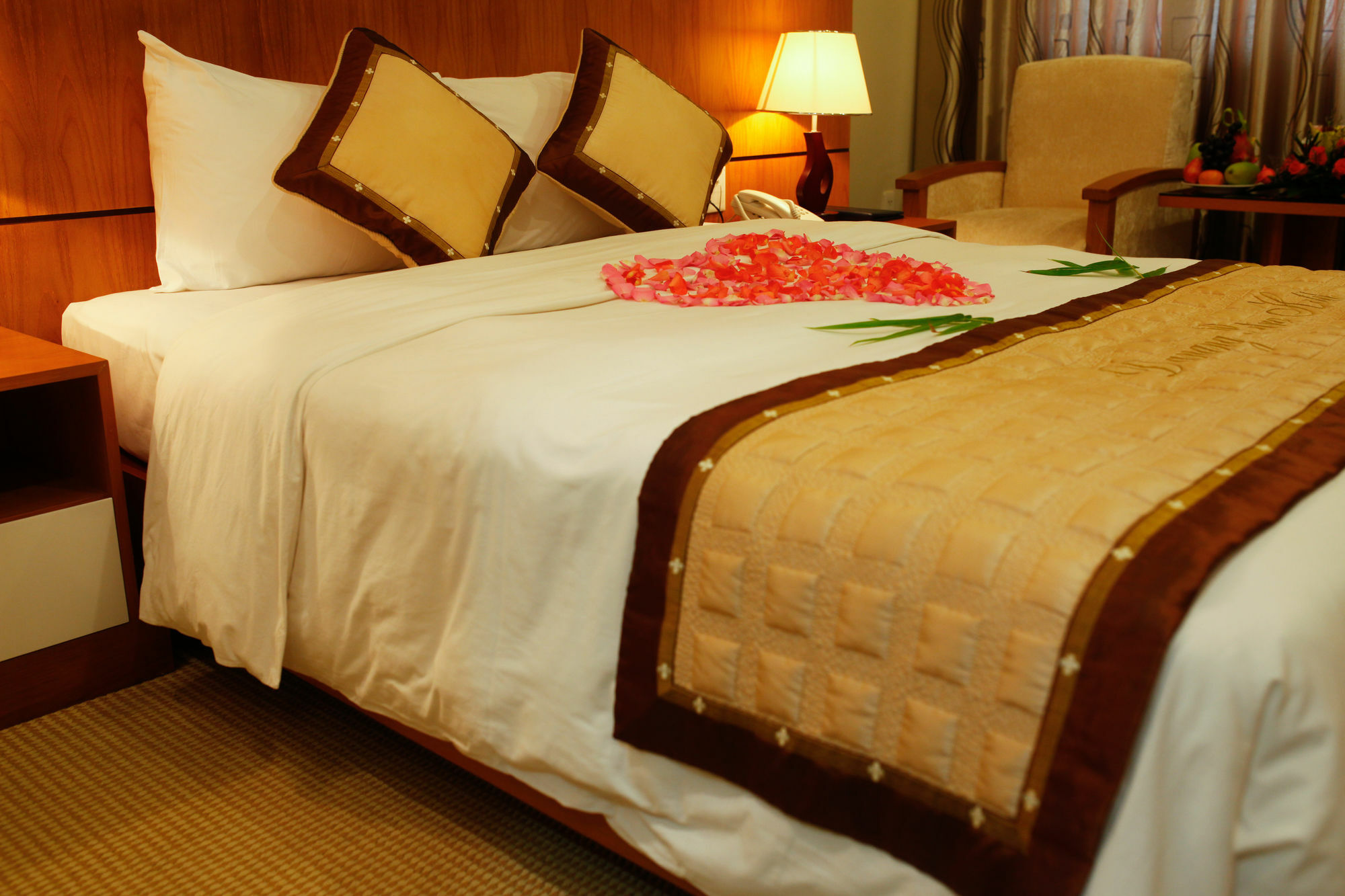 Danang Petro Hotel Екстериор снимка