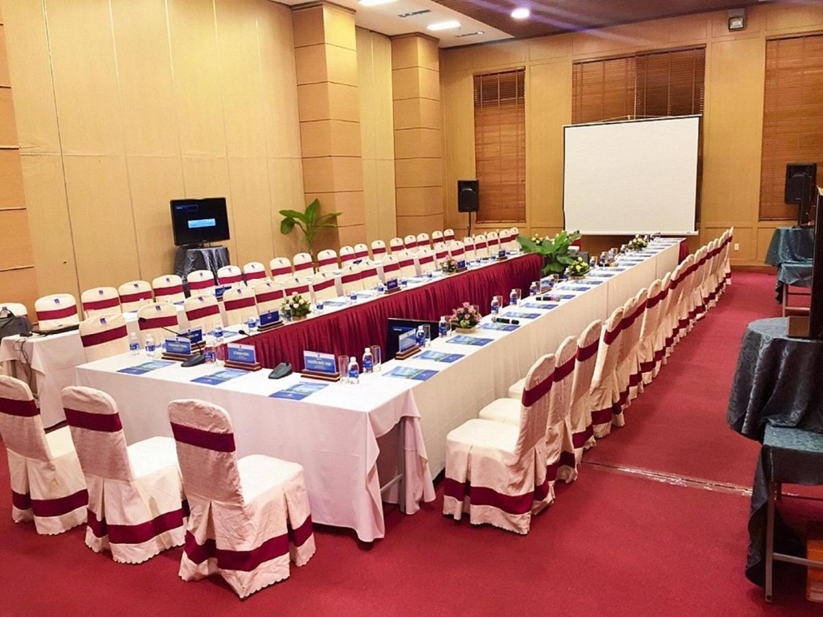 Danang Petro Hotel Екстериор снимка